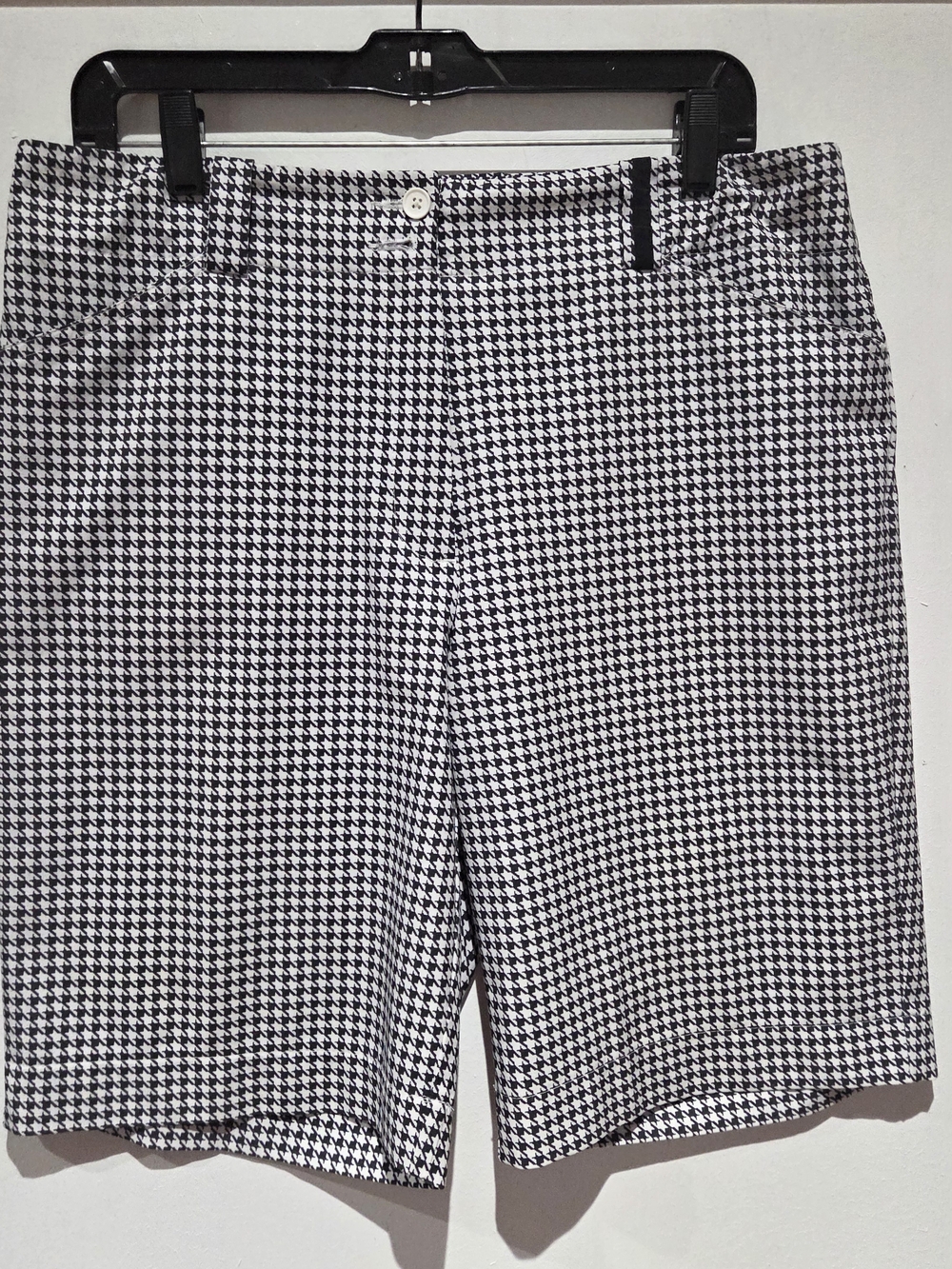 Nike Black and White Houndstooth Women's Bermuda Shorts - Picture 6 of 6